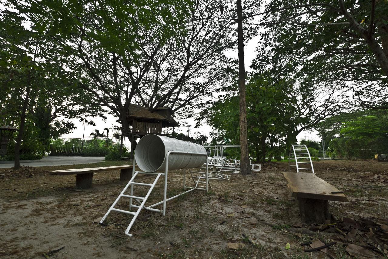 Tree House Hotel Sisaket מראה חיצוני תמונה